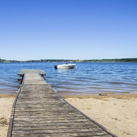 Beau-Rivage Du Lac De Pareloup Hotel Salles-Curan Buitenkant foto